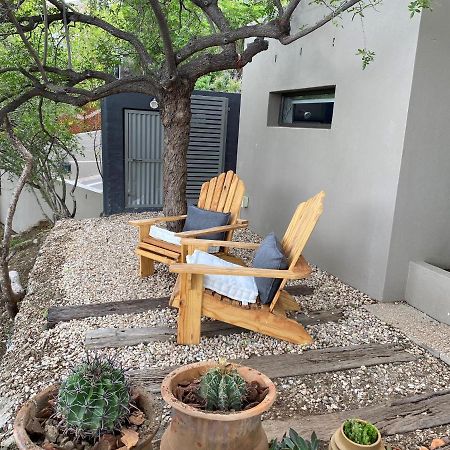 Herzinger Boutique Guesthouse Klein Windhoek Exterior photo